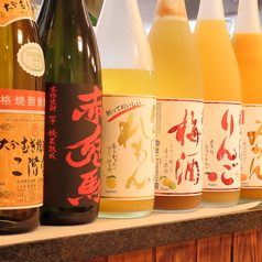 料理と相性の良いお酒が充実。日本酒や焼酎を各種ご用意