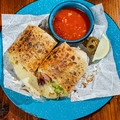 料理メニュー写真&nbsp;おれたこ流 ソーセージブリトー