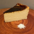 料理メニュー写真&nbsp;自家製バスクチーズケーキ