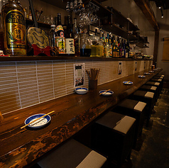 カウンターだけで10メートルあるダイナミックカウンター！