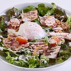 ベーコンシーザーサラダ
