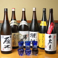 ビールや日本酒・焼酎など、お酒好きには堪らない品揃え。もちろんお酒が苦手な方向けの梅酒や、お子様にもお楽しみ頂けるようソフトドリンクもございます。