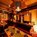 北千住駅からすぐの好立地。趣のある店内ながら貸切のご利用で最大80名様までご利用頂けます。飲み放題付コース4400円(税込)～と低価格。個室空間だからこそ上品な宴会をお楽しみ頂けます。飲み会や宴会はもちろん、歓迎会、送別会、女子会、接待などにも幅広くご対応致します