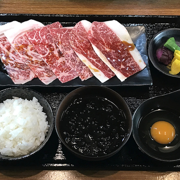 黒毛和牛 焼きすき焼きしゃぶ 朝焼けのおすすめ料理1