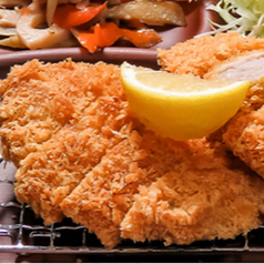 肉と飯　あじての写真2