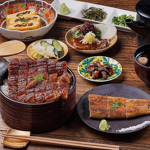 お得に楽しめると今話題の鰻店。良質な鰻を低価格帯でお楽しみいただけます。