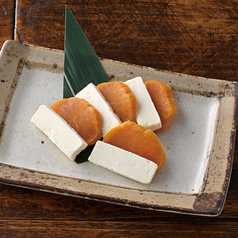 麦味噌漬け大根と西京漬けクリームチーズ