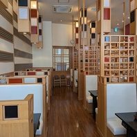 おしゃれな店内