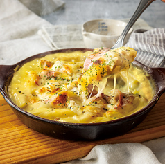 チキンとベーコンのクリームグラタン