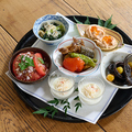 料理メニュー写真&nbsp;名物　おばんざい六種盛り合わせ