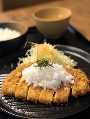 鬼おろしロースカツ定食