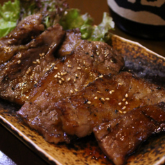 牛バラ焼肉・牛すじ煮込み