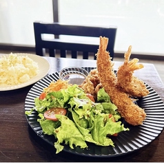 【お得】絶品からあげ3個絶品エビフライ2個付900円！
