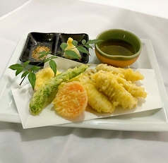 地だこと季節野菜の天ぷら