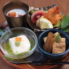 前菜盛り合わせ