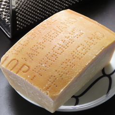 チーズは本場イタリアのパルミジャーノ・レッジャーノ☆の写真