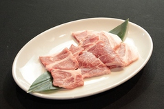 豚肉肩ロース、豚足