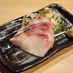 鰤の刺身
