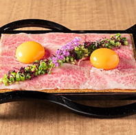 段戸牛や鳳来牛などのお肉を存分に楽しめる。