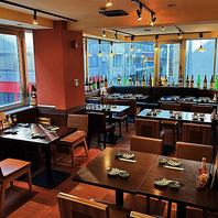 昭和レトロなアットホーム空間。少人数飲み会に◎