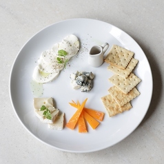 4種チーズの盛り合わせ