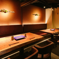 さりげない和の温かみ◎接待にも使えるゆったり半個室