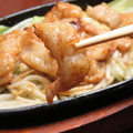 料理メニュー写真&nbsp;自家製ダレが美味！牛ホルモン鉄板焼き
