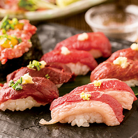 旨味溢れる肉寿司メニューが多数！