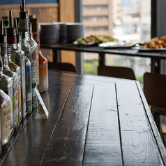 おひとり様でも楽しめるカウンター席