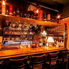 ウォルトンズ 神田店の雰囲気1