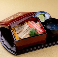 島根県産穴子と蟹の華やぎ丼