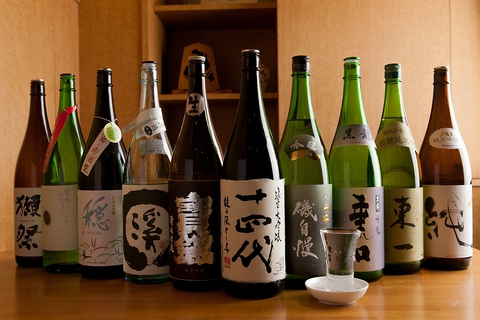 十四代をはじめプレミアクラスの日本酒と旬の料理とのコラボをお楽しみ下さい