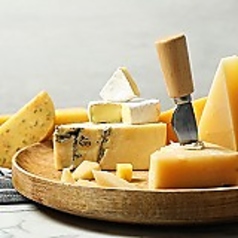 5種のチーズの盛り合わせ