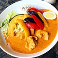 料理メニュー写真&nbsp;彩り野菜のチキンカリー