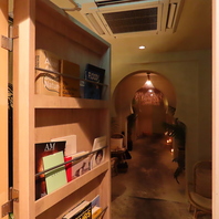 【秘密の扉の先にある癒し空間】