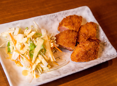 ハムカツ【Ham cutlet served with cabbage】