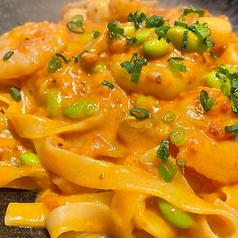 【クリーム味】小海老トマトクリームフェットチーネ