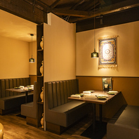 落ち着いた雰囲気の店内◎