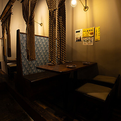 半個室席は2つしか無いため、早もの勝ち！予約必須！