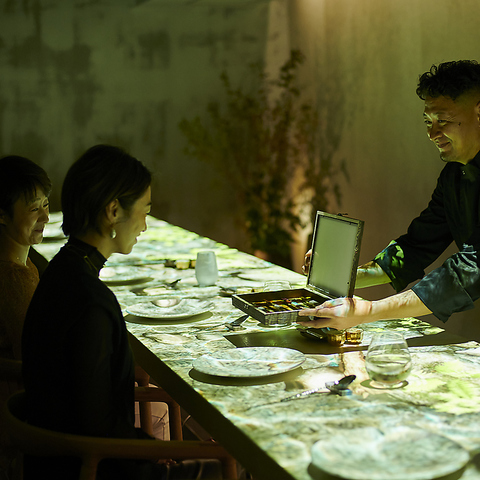 FARM TO TABLE KANBE �t�@�[���g�D�e�[�u�� �J���x