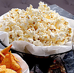 山盛りポップコーン