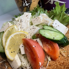 豆腐サラダ