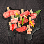 お手軽な定番から贅沢な希少部位まで、肉好きも大満足のメニューが豊富◎