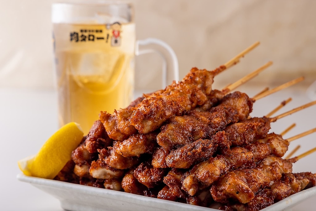 人気メニュー☆唐揚げ串は1本109円(税込)！串なので食べやすい♪10本、20本とまとめての注文もOK◎！