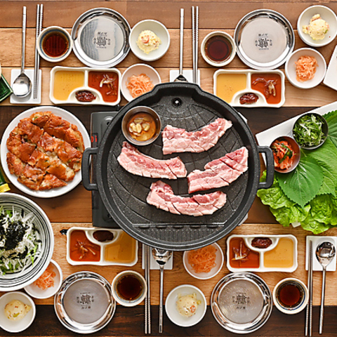 サムギョプサル＆チーズタッカルビ 食べ放題 明洞ポチャ 新橋店(新橋