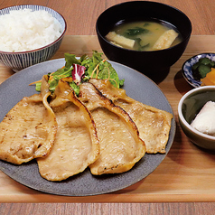 豚生姜焼き定食