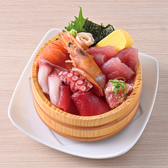 桶盛り海鮮丼【魚マシ】