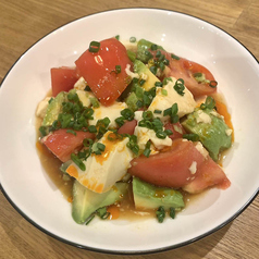 アボカド豆腐サラダ