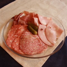 生ハム盛り合わせ