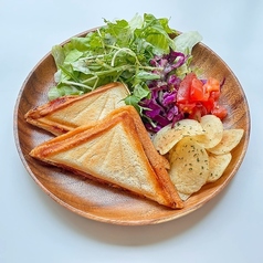 ホットサンド(ハムチーズ)Grilled Sandwich（Ham ＆Cheese）